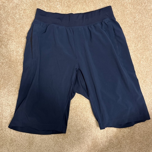 Lululemon T.H.E. Linerless Short 7” - Picture 2 of 3